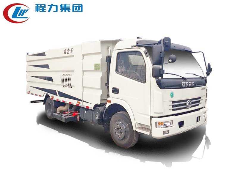 東風(fēng)8方大多利卡吸塵車(chē)