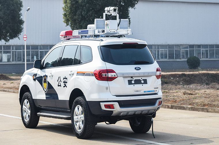 綠化灑水車是環(huán)衛(wèi)朝柴馬力高機能柴油策動機